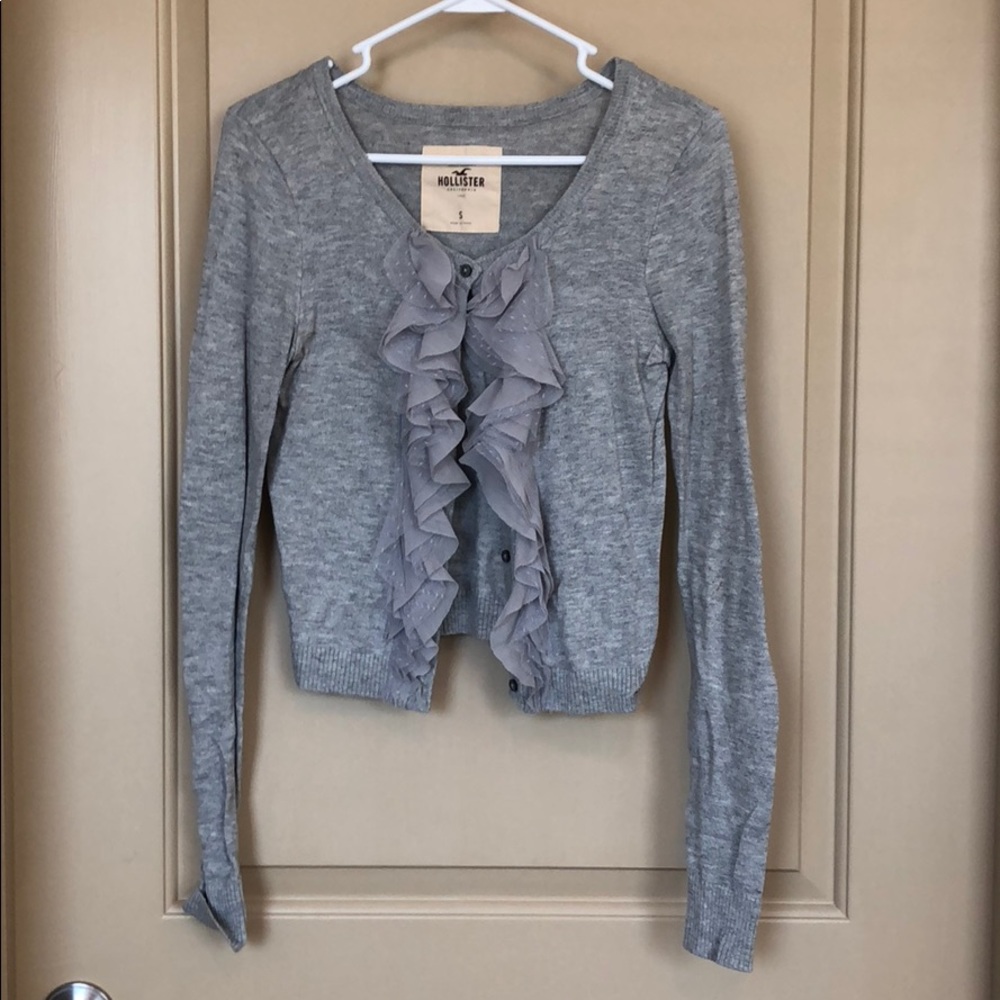 Hollister sweater